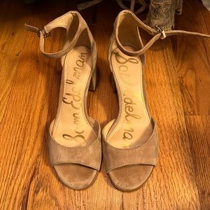 Sam Edelman Low Tan Heels